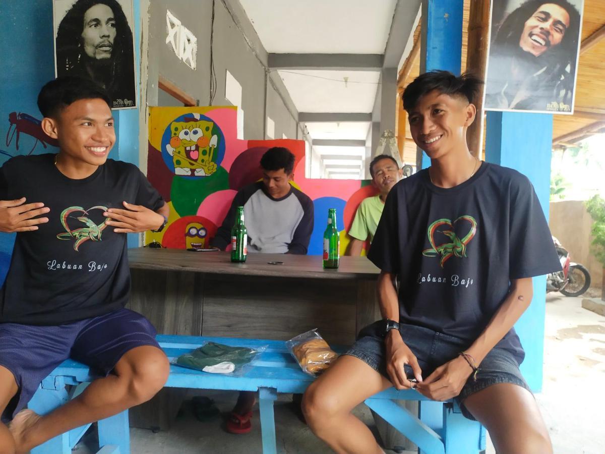 Komodoku One Love Homestay And Tour Labuan Bajo Eksteriør bilde