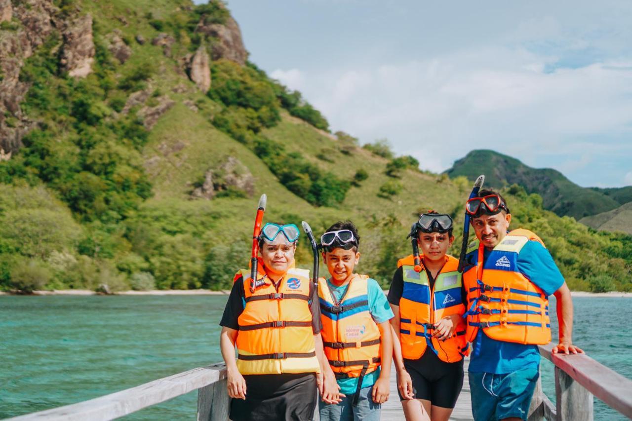 Komodoku One Love Homestay And Tour Labuan Bajo Eksteriør bilde