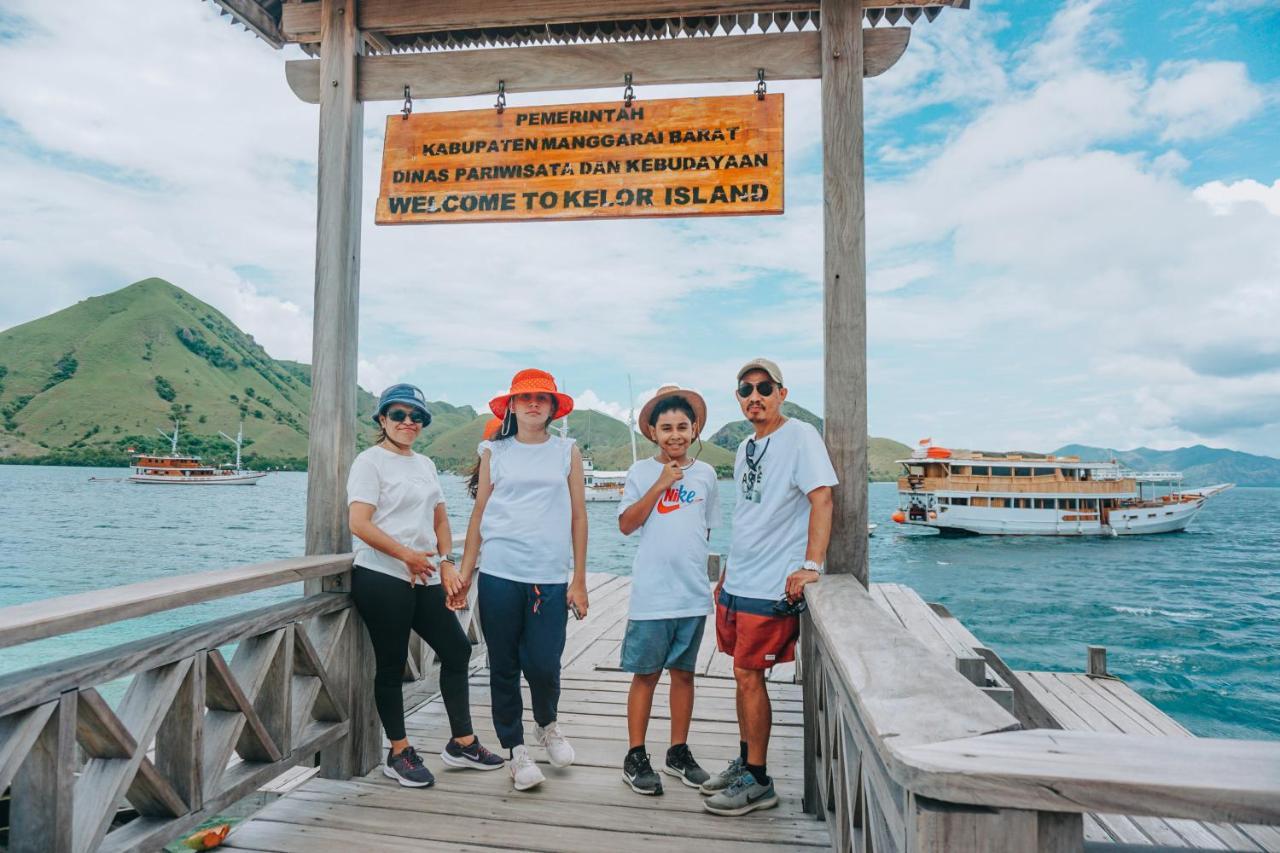 Komodoku One Love Homestay And Tour Labuan Bajo Eksteriør bilde