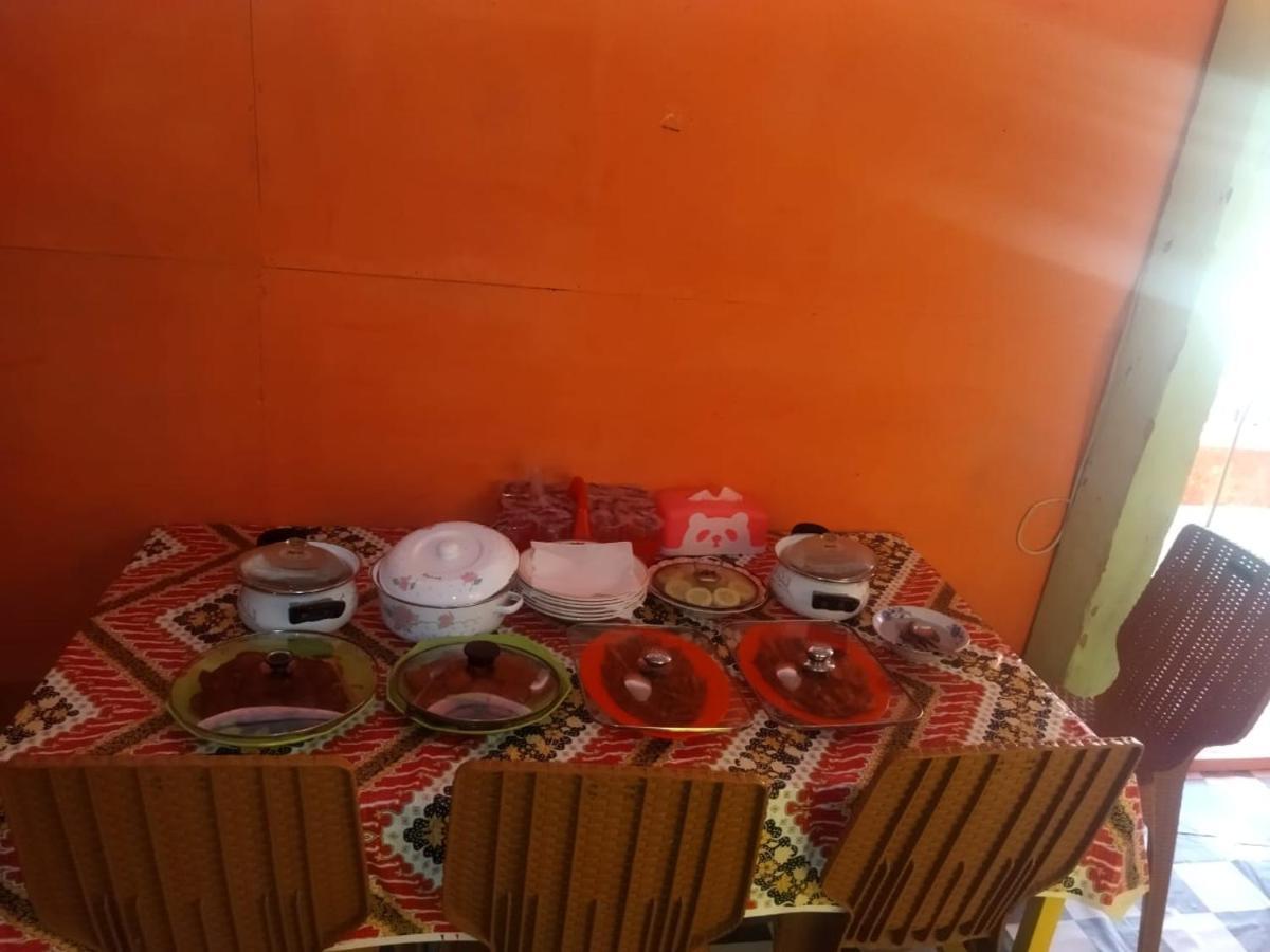 Komodoku One Love Homestay And Tour Labuan Bajo Eksteriør bilde